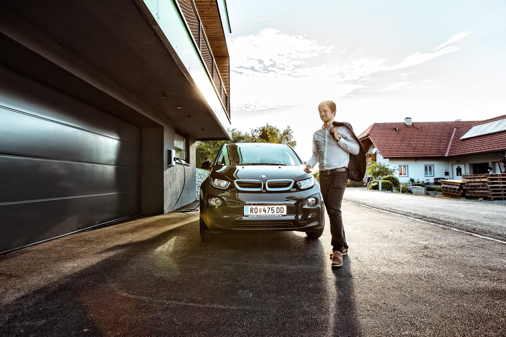 c Loxone Showhome Electric Car 18 scaled